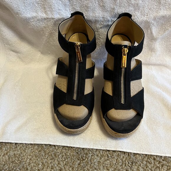 Michael Kors Sandals - Picture 1 of 5